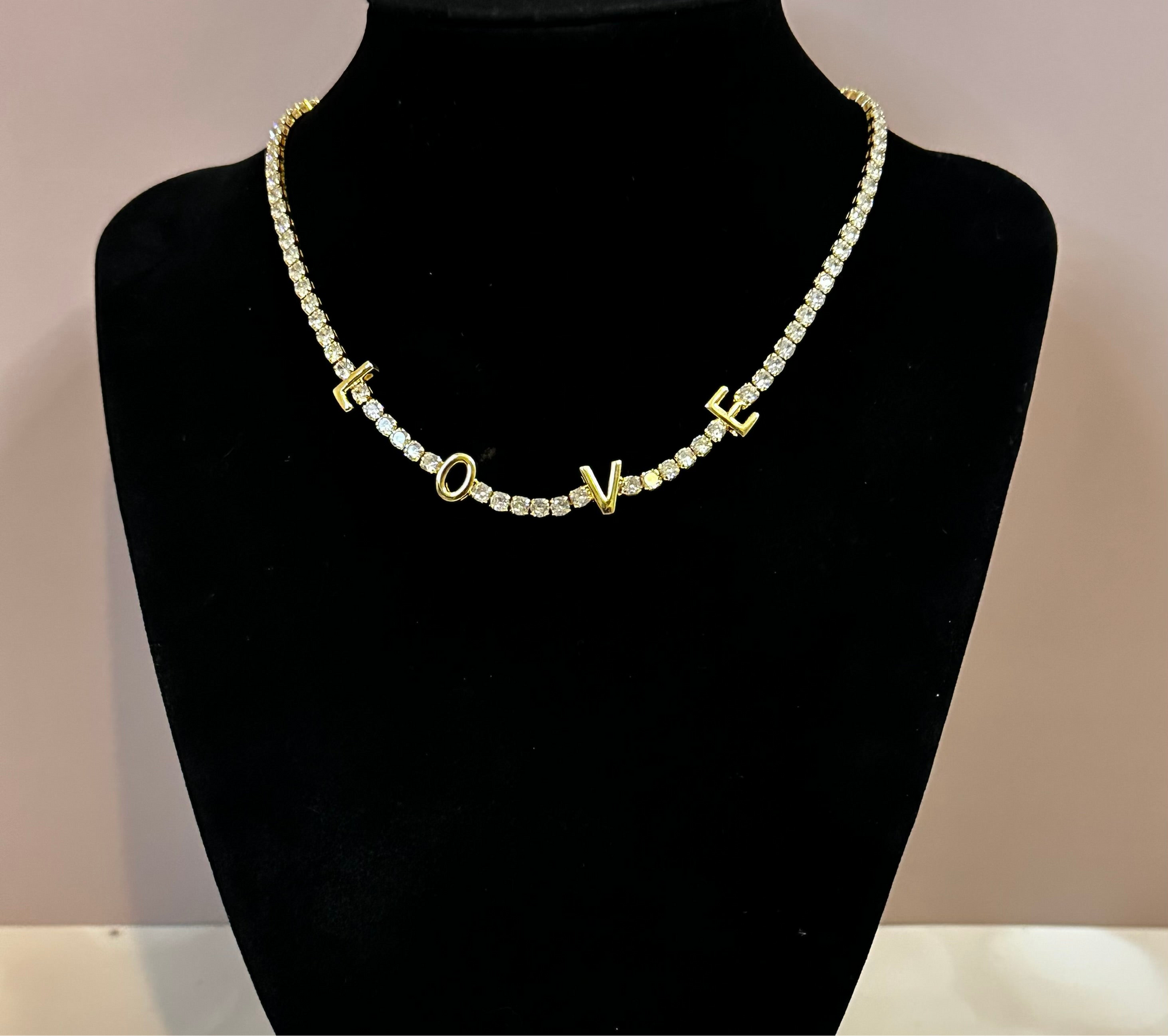 Choker LOVE stainless Steel